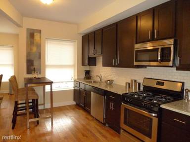 Main picture of 1164 E 54th Pl