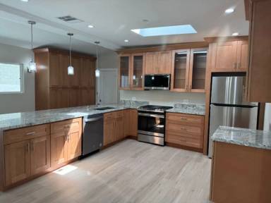 Main picture of 5147 Cloud Ave