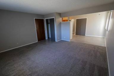 Main picture of 438 S 27th St