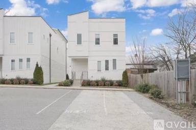 Main picture of 1114 2nd Ave S
