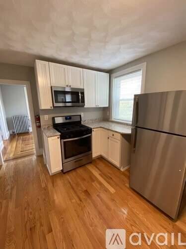Main picture of 305 Highland Ave