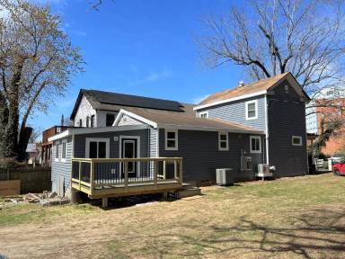 Main picture of 1008 Grove St