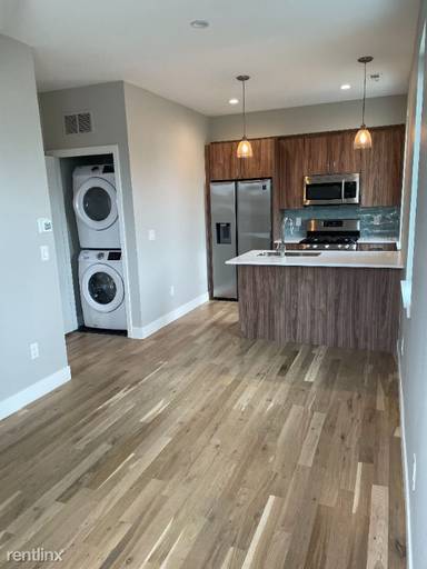 Main picture of 5151 5171 10 Ave