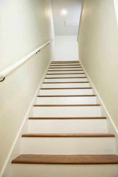 Main picture of 146 N Centennial Ave