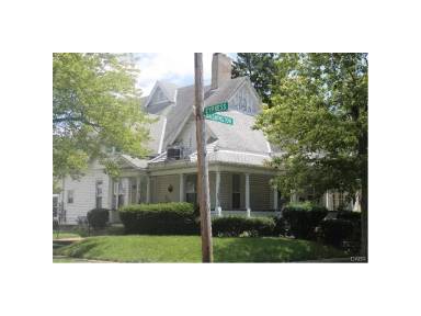 Main picture of 405 Washington Ave