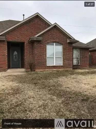 Main picture of 609 Woodbriar