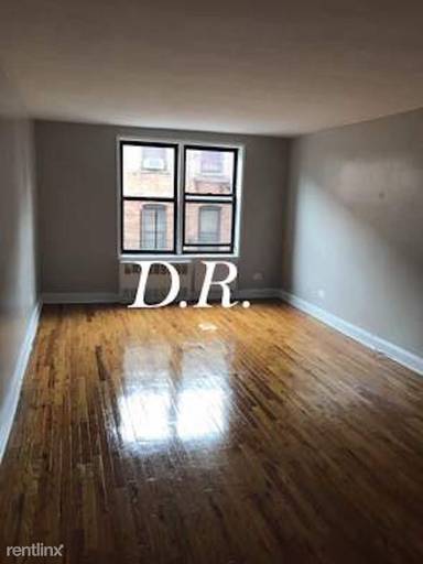 Main picture of 425 E 96th St