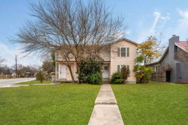Main picture of 231 Alexander Hamilton Dr
