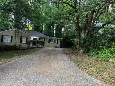 Main picture of 1840 Camellia Dr