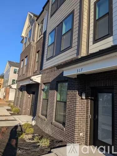Main picture of 317 Lyla Ln