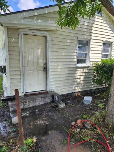 Main picture of 2114 Adair St