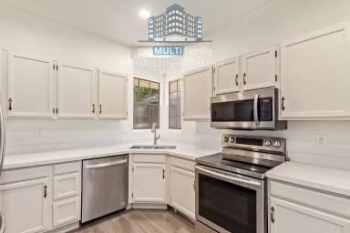 Main picture of 234 N Heritage Dr