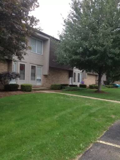 Main picture of 6045 Island Dr NW