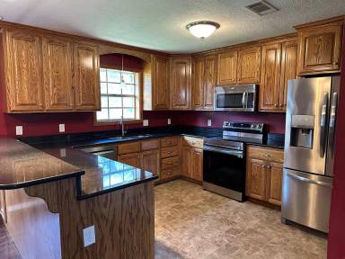 Main picture of 717 Terra Ave
