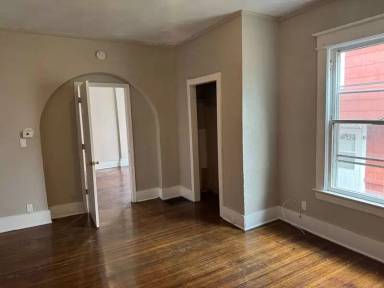 Main picture of 506 Grand Ave