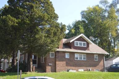 Main picture of Lincoln Edge Townhomes and Apartments