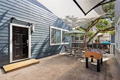 Main picture of 910A Keith Ln