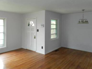 Main picture of 2137 NW Denver Ave