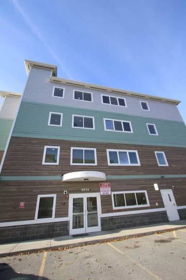 Main picture of 6934 Meadow St