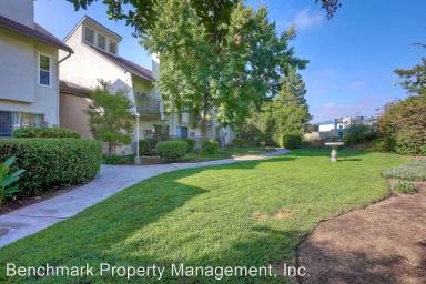 Main picture of 7508 Parkway Dr