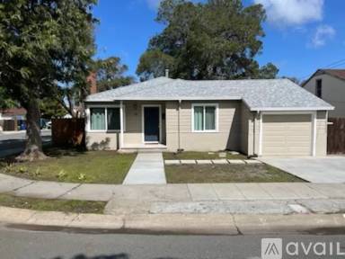 Main picture of 98 Manville Ave
