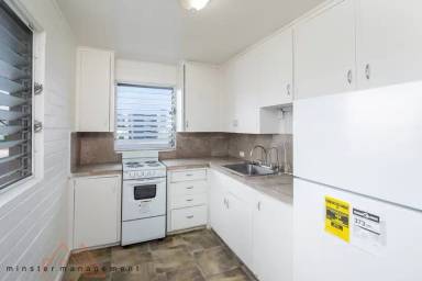Main picture of 1424 Ward Ave