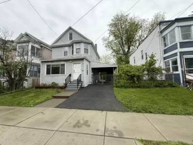 Main picture of 15 Stanwix St