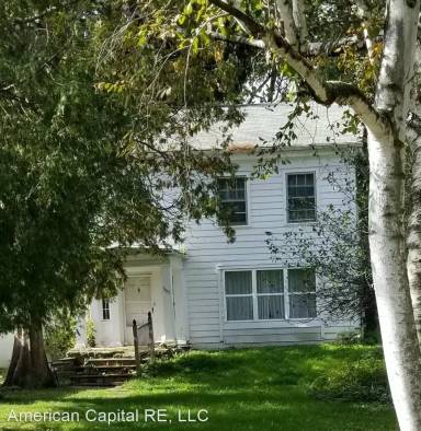 Main picture of 305 Home St