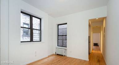 Main picture of 121 East 82nd St