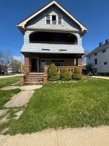 Main picture of 4016 Biddulph Ave