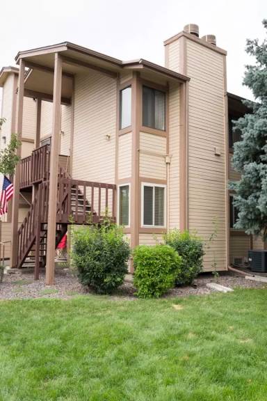 Main picture of 1111 S Garrison St