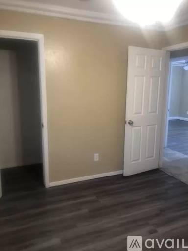 Main picture of 3104 S Birmingham St