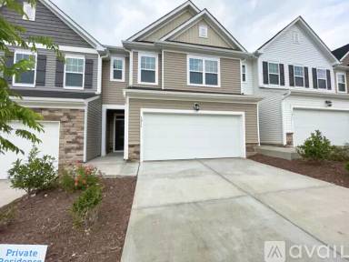 Main picture of 1011 Wishing Well Ln