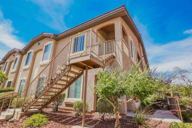 Main picture of Mission Hills Condominiums