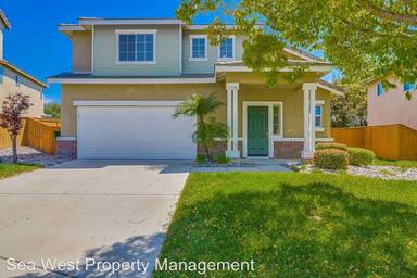 Main picture of 37190 Moonbeam Ct