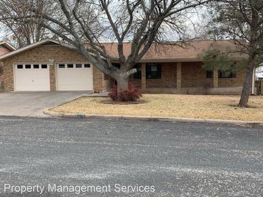 Main picture of 410 Nimitz Cir