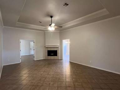 Main picture of 3822 Julia Ln