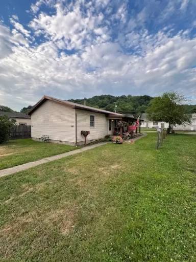 Main picture of 626 Poplar St
