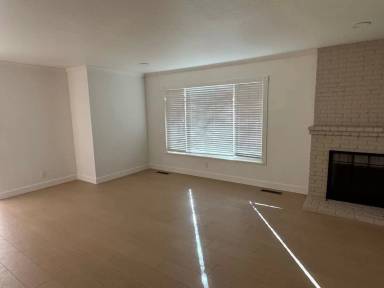 Main picture of 5590 Illinois Ave