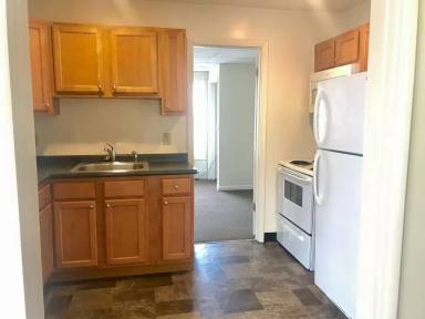 Main picture of 121 S Willard St