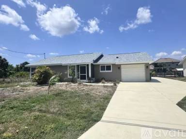 Main picture of 18310 Van Nuys Cir