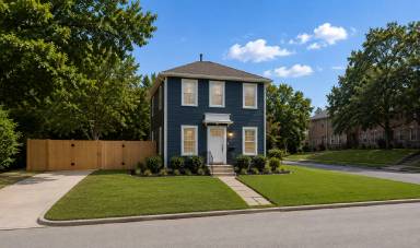 Main picture of 3211 Tom Green St