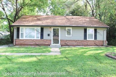 Main picture of 504 NE 66th Ter