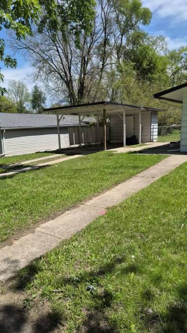Main picture of 4017 Kentucky St