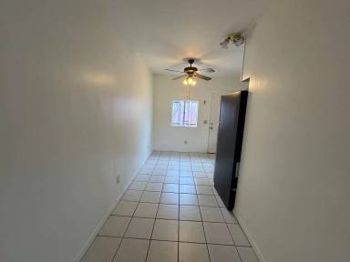 Main picture of 735 Genevieve St