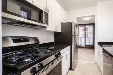 Main picture of 21 Charles St