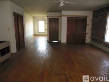 Main picture of 114 Walnut St