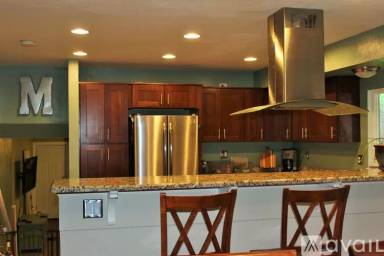 Main picture of 220 Dolomite Dr