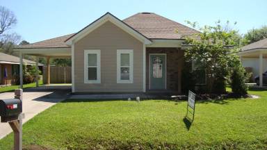 Main picture of 4037 Briarwood Dr