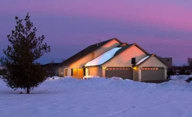 Main picture of 719 Bluejay Ln